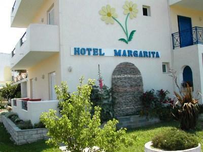 Margarita Beach Hotel Agia Marina Exterior foto